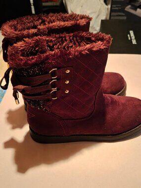 Guess boots